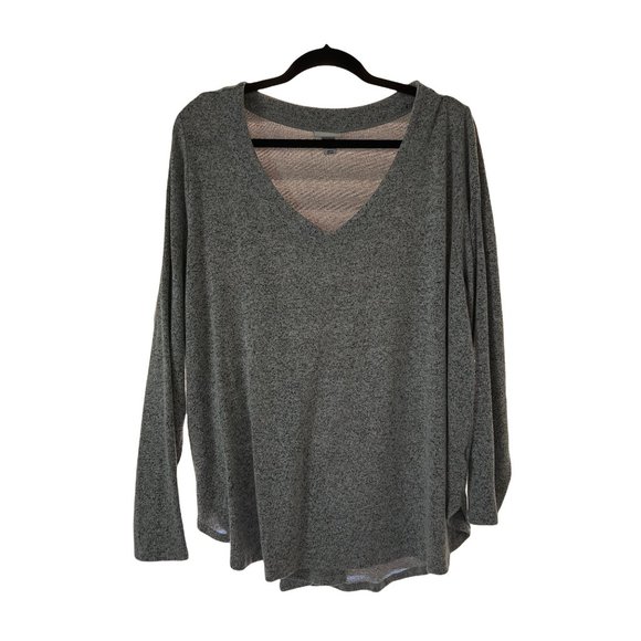 Ava & Viv V Neck Sweater  2X Gray  Solid Heathered 81% Rayon 17% Polyester 2% Sp - Picture 1 of 4